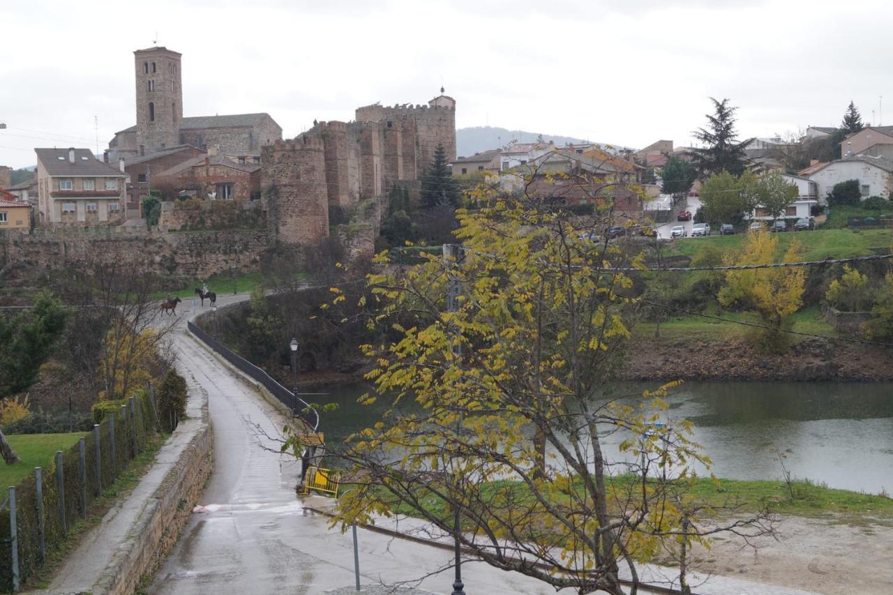 Appartamento Puente Viejo De Buitrago Casa Fresno Buitrago del Lozoya Esterno foto
