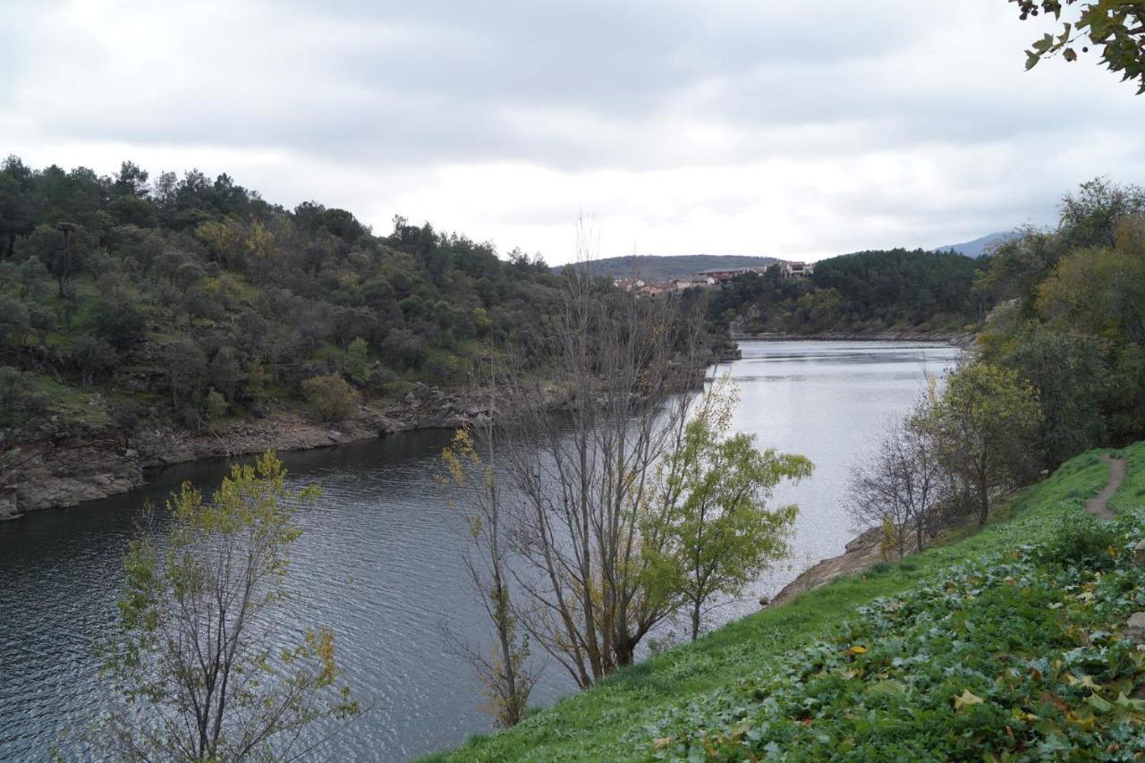 Appartamento Puente Viejo De Buitrago Casa Fresno Buitrago del Lozoya Esterno foto
